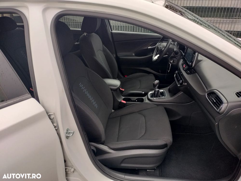 Hyundai i30 1.4 T-GDI Style - 24