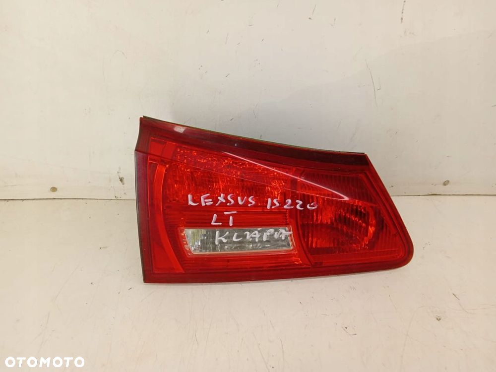 LAMPA LEWA TYLNA TYŁ W KLAPĘ LEXUS IS 220 IS - 1