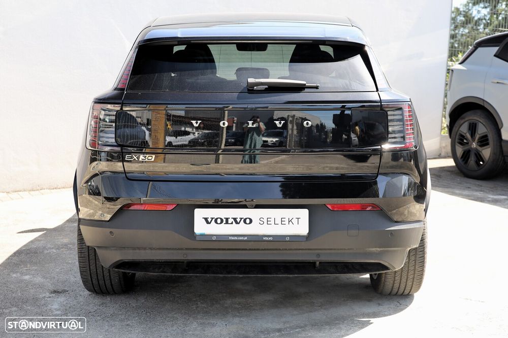 Volvo EX 30 69 kWh Single Motor Extended Range Ultra — fotografia 5