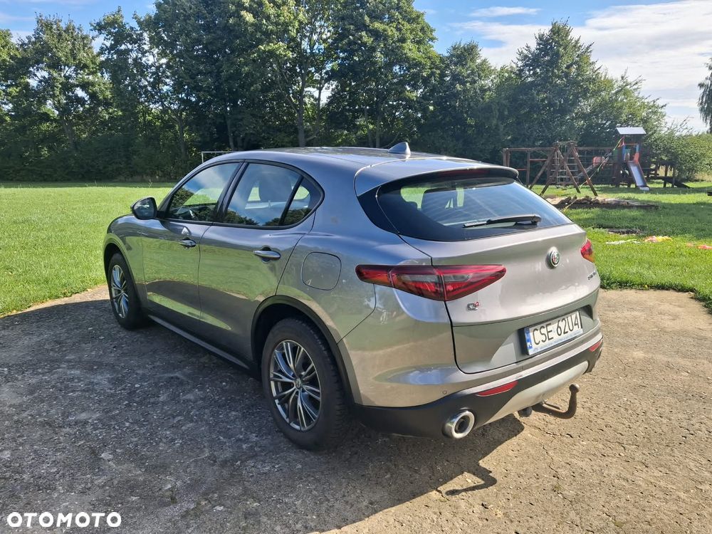 Alfa Romeo Stelvio 2.0 Turbo 16V AT8-Q4 - 5