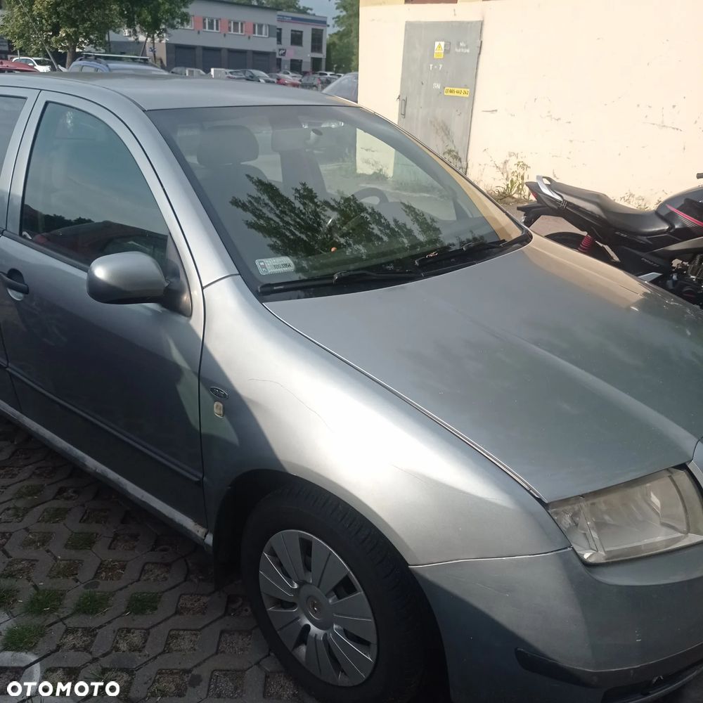 Skoda Fabia 1.4 16V Comfort - 4