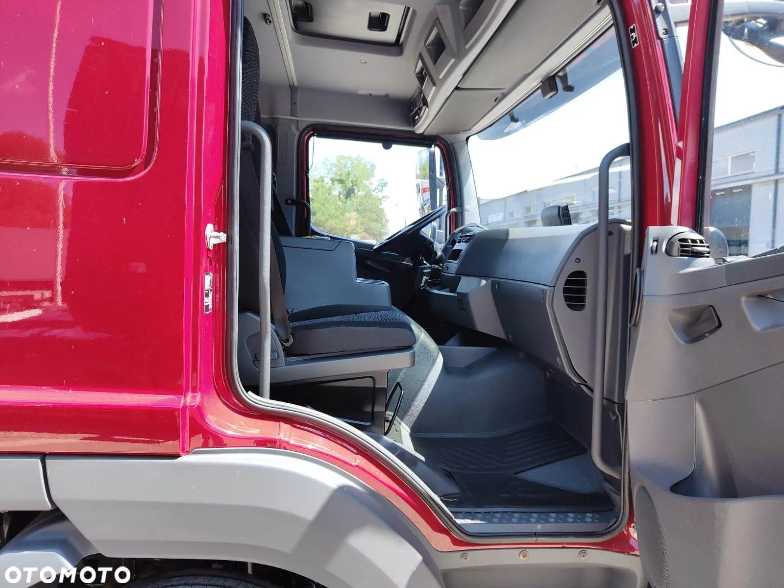 Mercedes-Benz Atego 1224 - 12