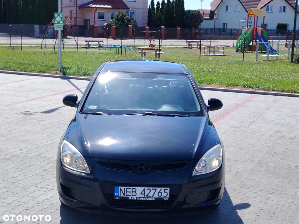 Hyundai i30 1.6 CRDi Style EU5 - 6