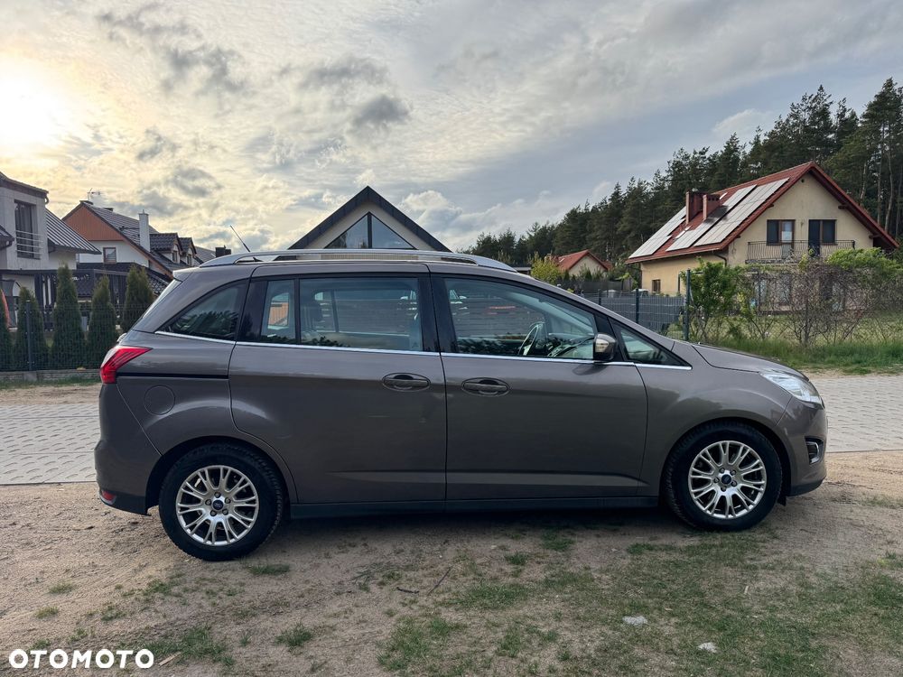 Ford Grand C-MAX - 5