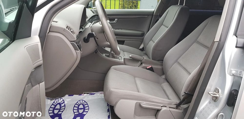 Audi A4 Limousine 1.6 - 17