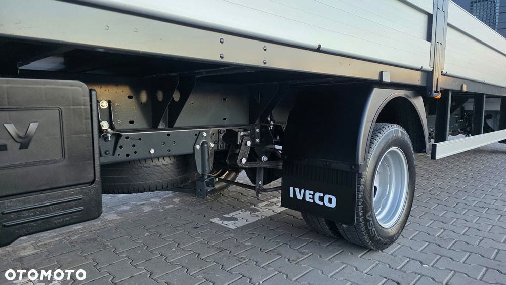 Iveco ❗️❗️DAILY 3.0 180KM MAXI 50C18 JAK NOWY ❗️❗️NOWY MODEL / SKRZYNIA OTWARTA SCATOLINI / 3500KG HAK / PIERWSZY WŁASCICIEL / NAVI / KAMERA COFANIA / FULL LED / TEMPOMAT AKTYWNY / BLIŹNIAKI / BURTY ALUMINIOWE / WERSJA WZMOCNIONA / FULL OPCJA / SERWIS ASO / SALON POLSKA / 35C15 50C15 35C18❗❗ JAK Z SALONU - NOWY -❗❗ - 24