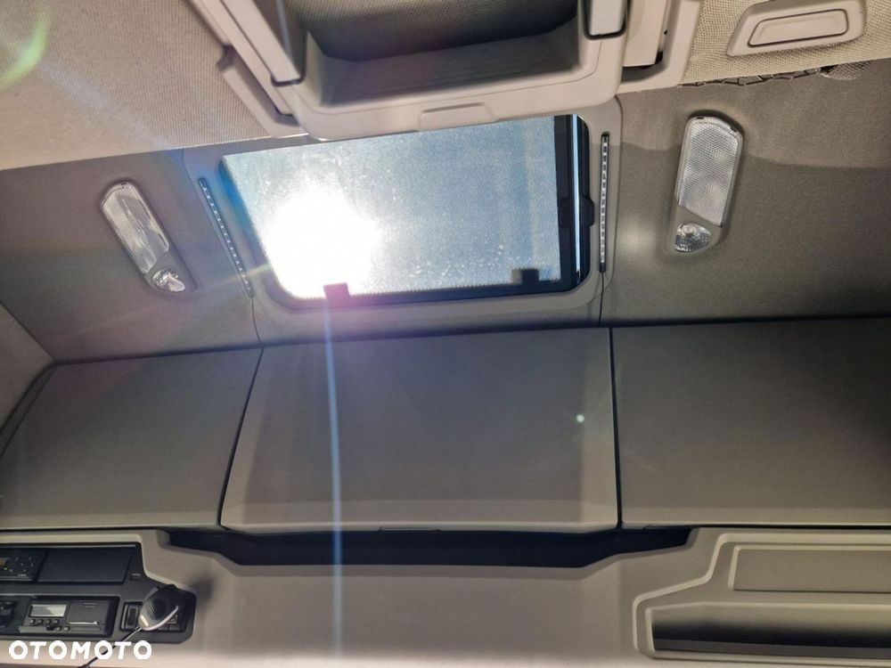 Scania S 450 A4x2EB MEGA - 26