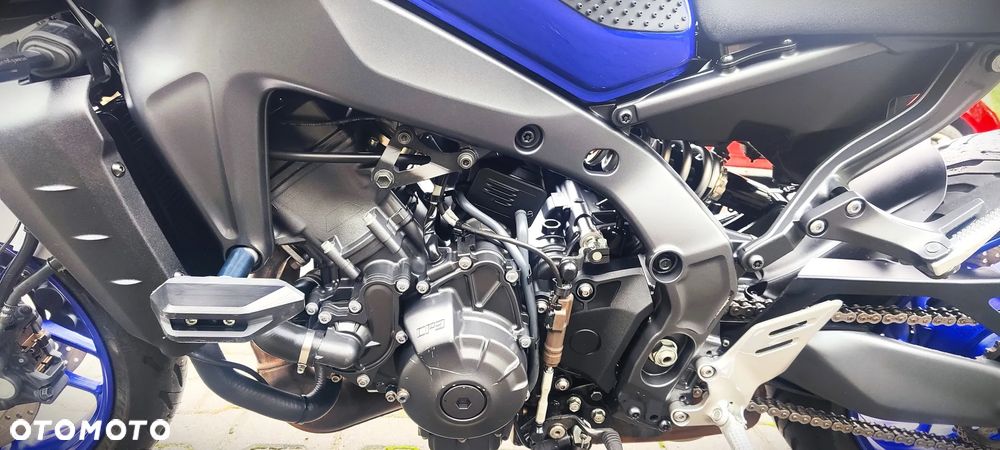 Yamaha MT - 19