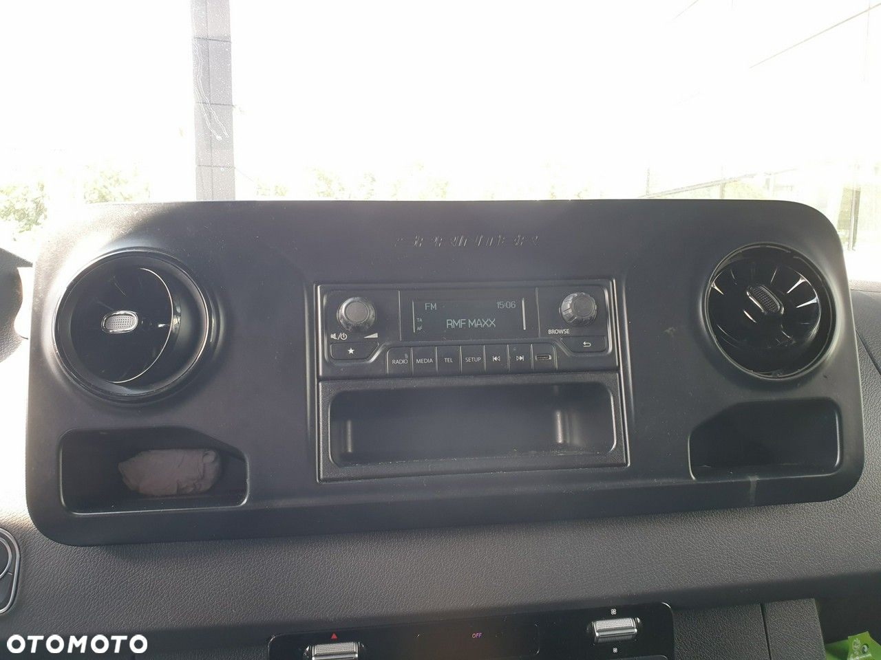 Mercedes-Benz Sprinter - 15