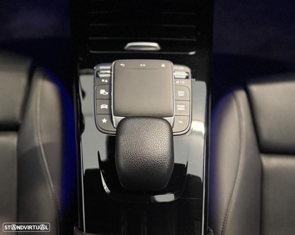 Mercedes-Benz A 250 e Style Plus - 13