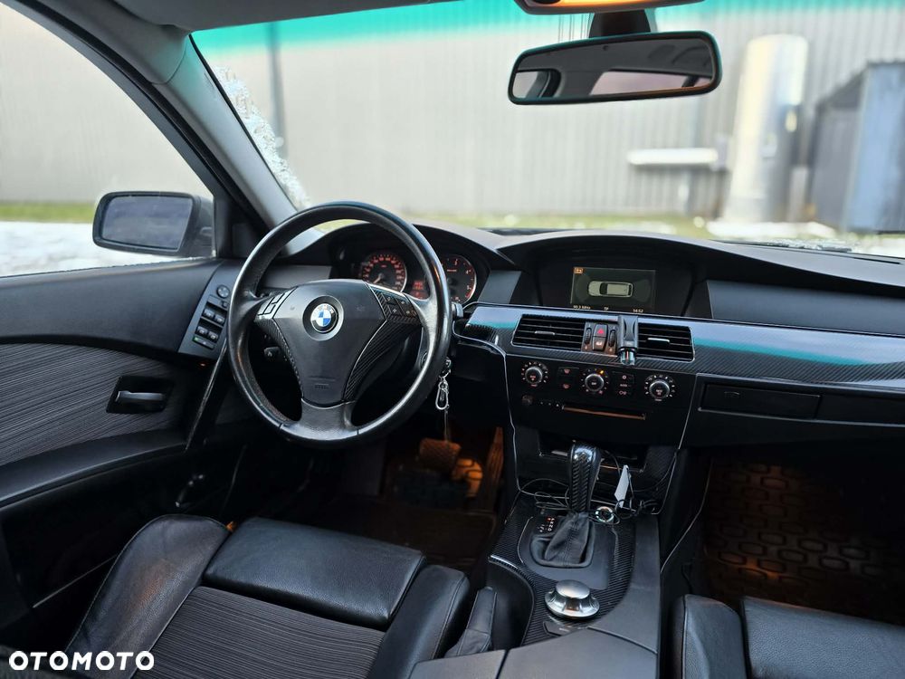 BMW Seria 5 - 16