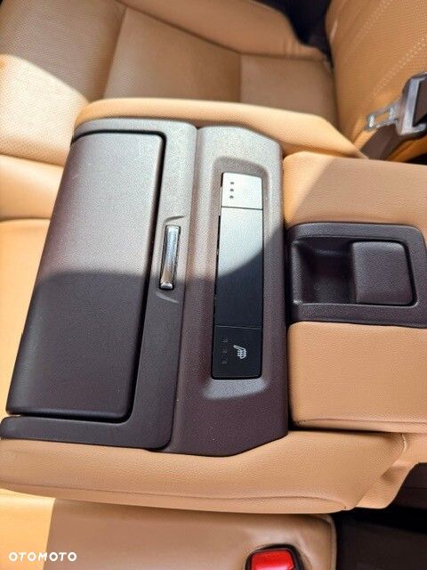 Lexus RX - 18