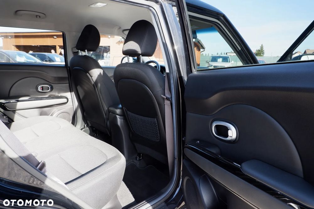 Kia Soul 1.6 GDI Dream-Team Edition - 11