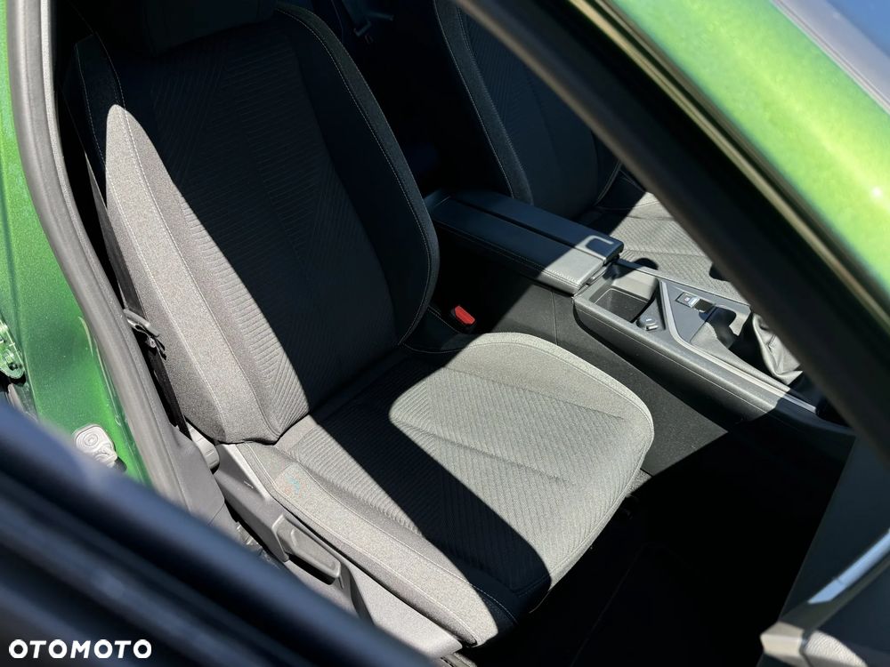 Peugeot 308 PureTech 130 GPF Stop & Start Allure Pack - 17