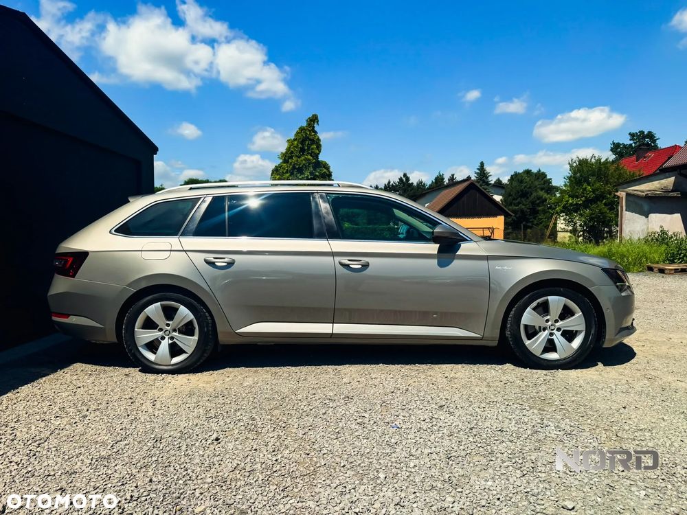 Skoda Superb 1.4 TSI ACT 4x4 Style - 2