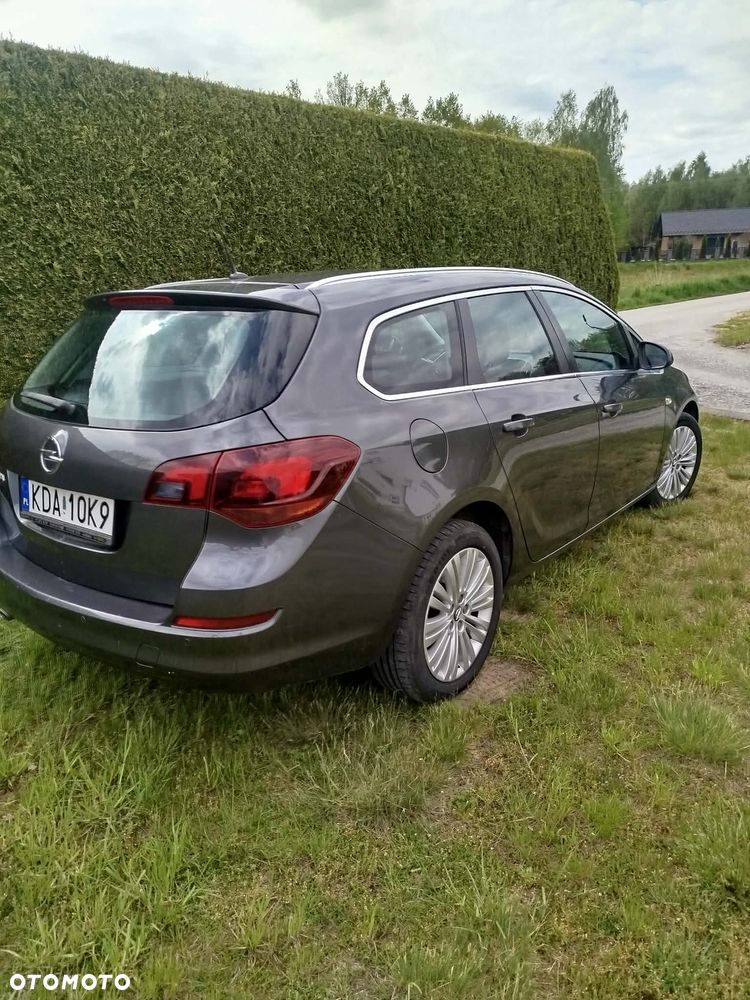 Opel Astra 1.4 T Sport - 8