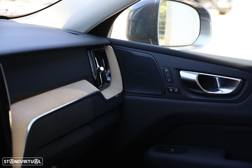 Volvo XC 60 T6 AWD Plus Bright - 16