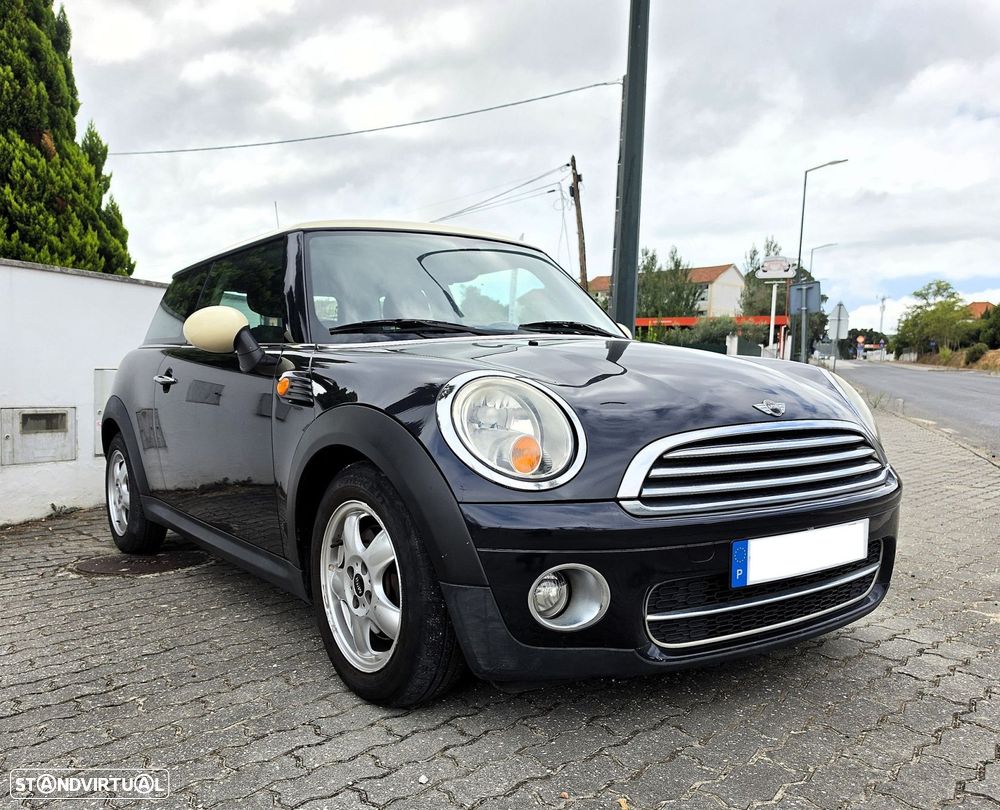 MINI 3 Portas Cooper D - 5