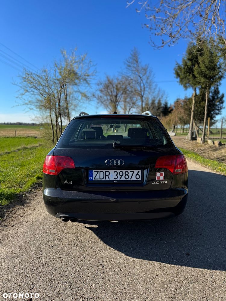 Audi A4 Avant 2.0 TDI - 6