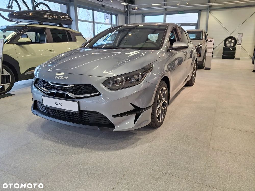 Kia Ceed 1.5 T-GDI Tribute DCT - 3