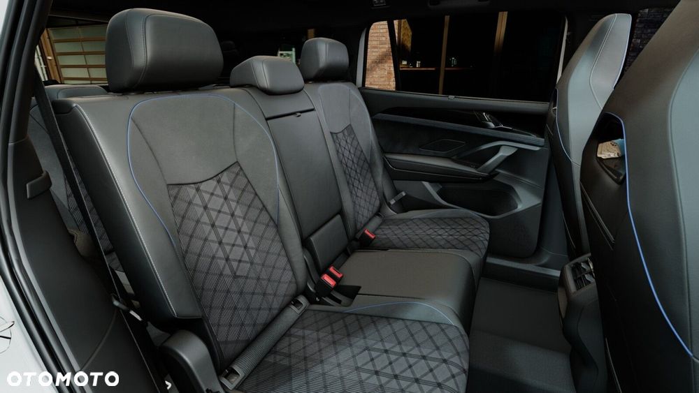 Volkswagen Tayron 2.0 TDI SCR 4Mot R-Line Plus DSG - 13