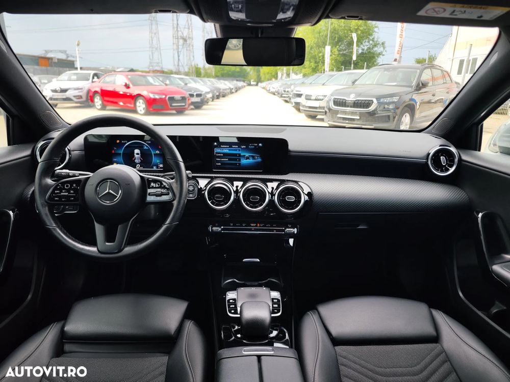 Mercedes-Benz A 180 d 7G-DCT - 18