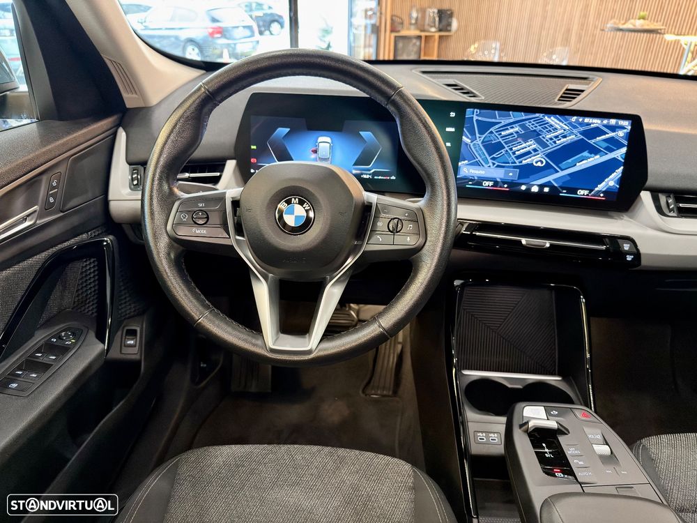 BMW X1 sDrive18d - 9