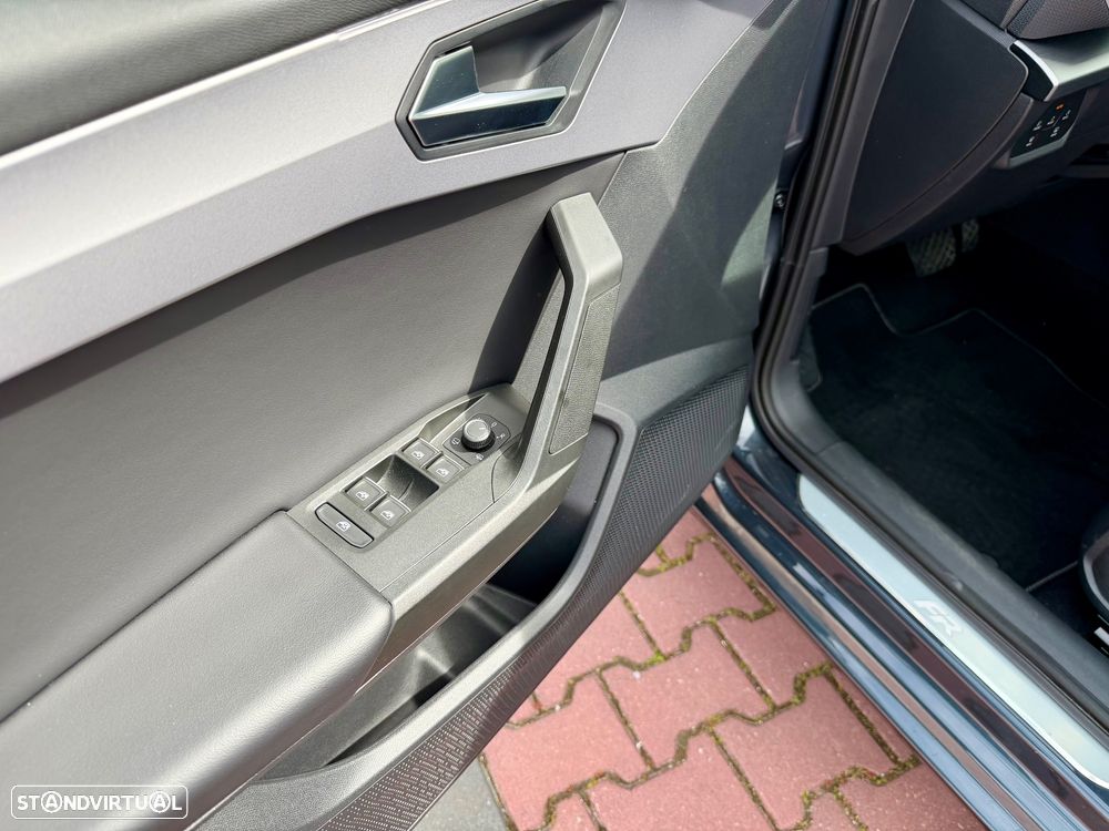 SEAT Leon 1.5 eTSI FR DSG - 13