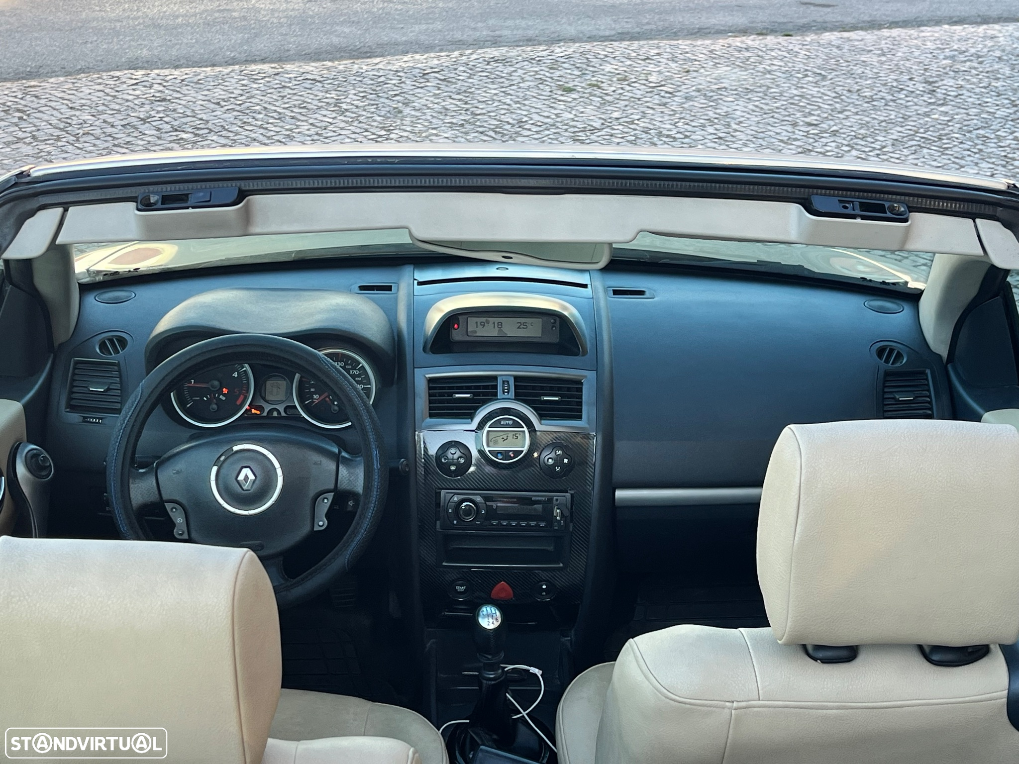 Renault Mégane CC 1.5 dCi Dynamique - 11