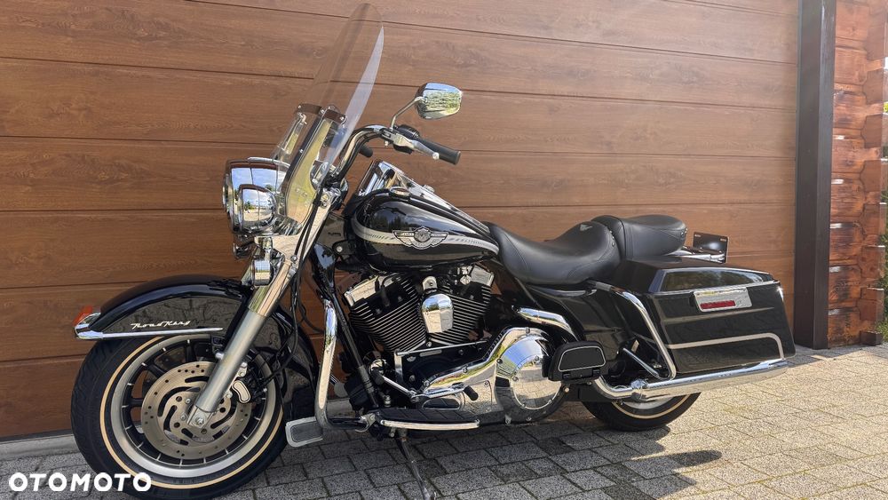 Harley-Davidson Touring Road King - 3