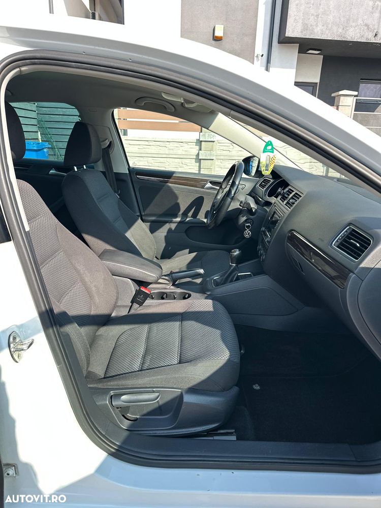 Volkswagen Jetta 1.4 TSI Comfortline - 8