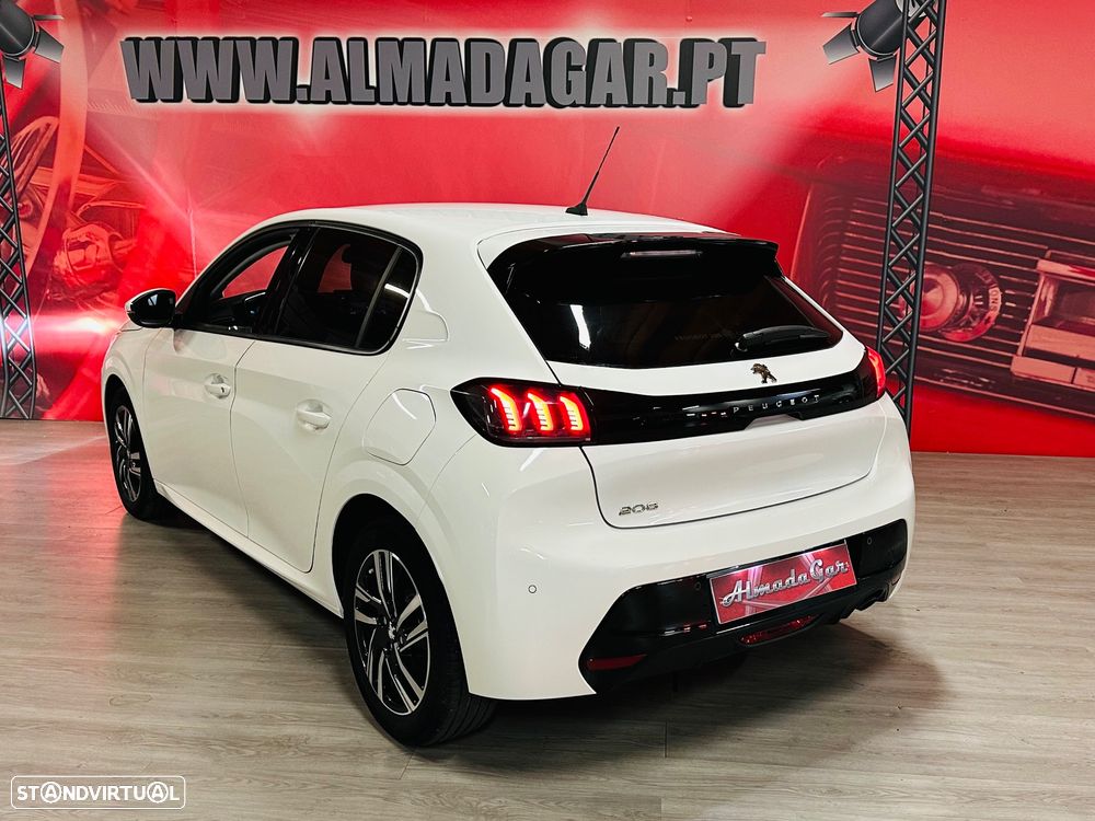 Peugeot 208 1.2 PureTech Allure Pack - 3