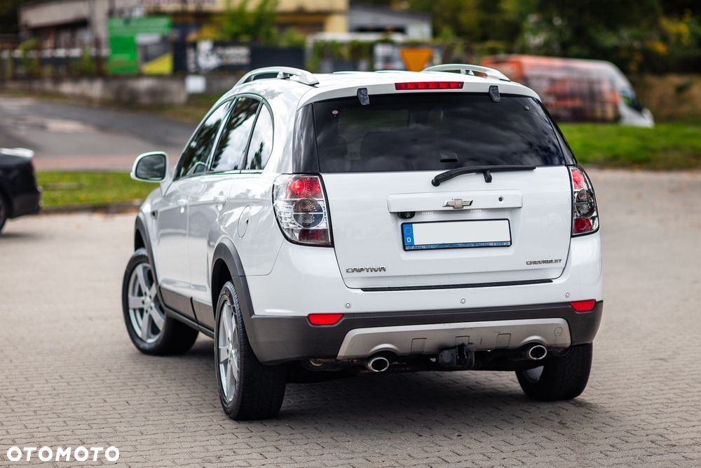 Chevrolet Captiva 2.2 4WD LTZ - 10