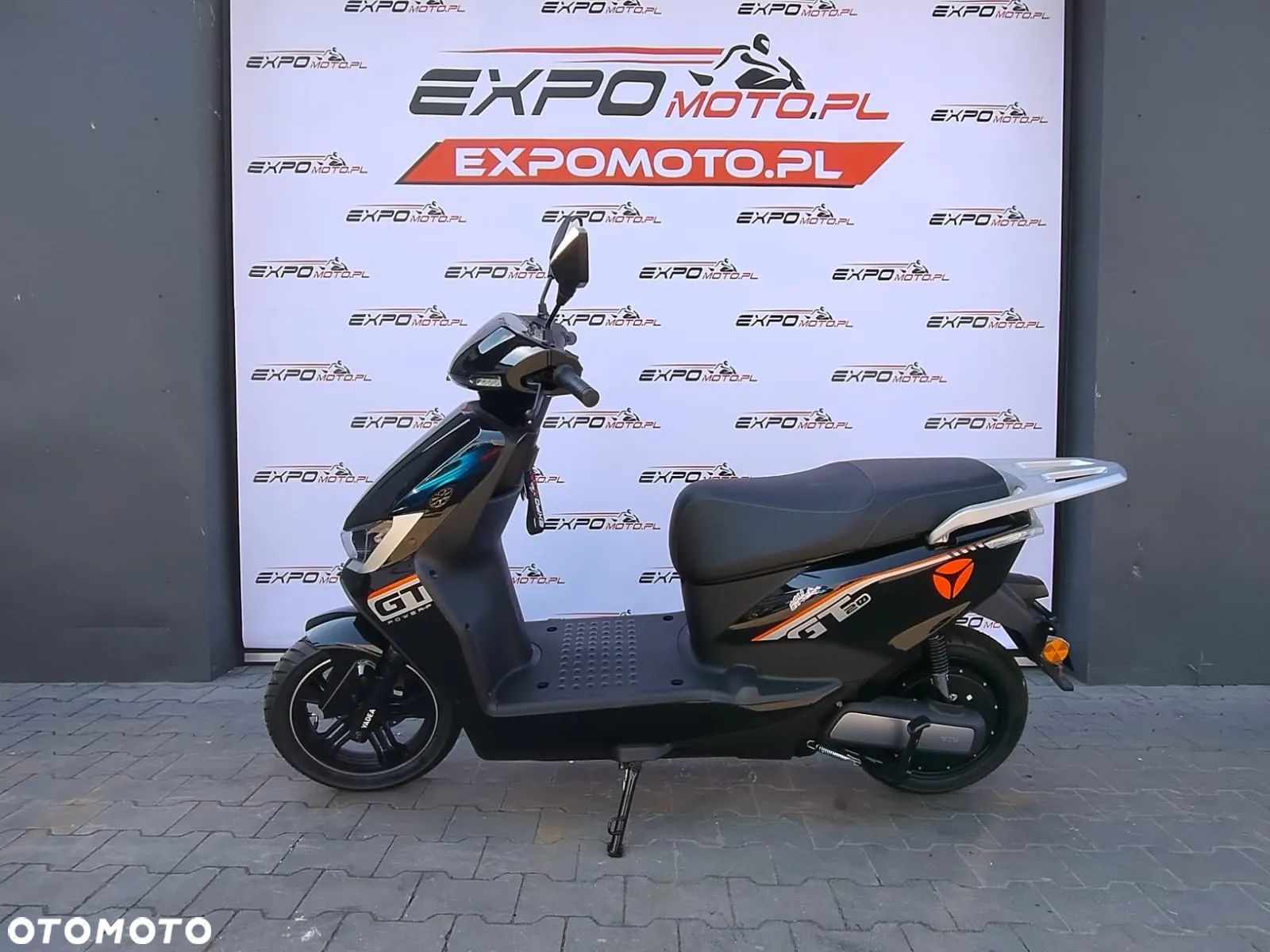 Yadea C-line - 1