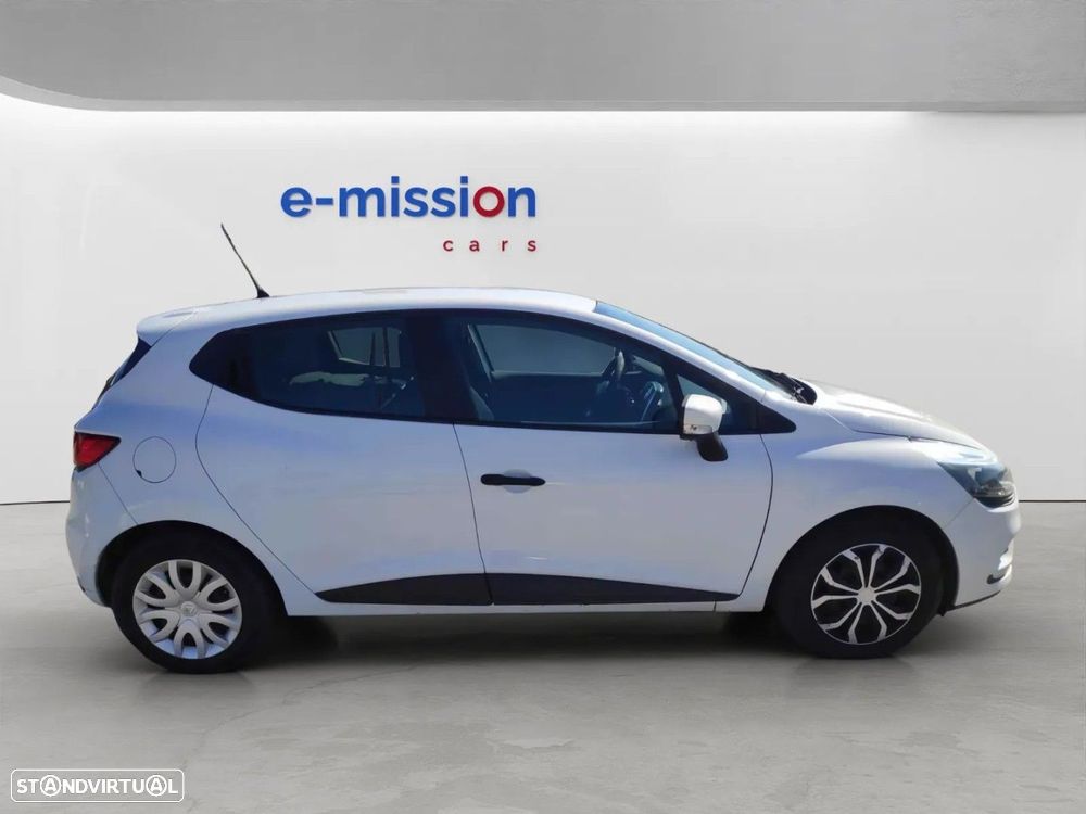 Renault Clio - 6