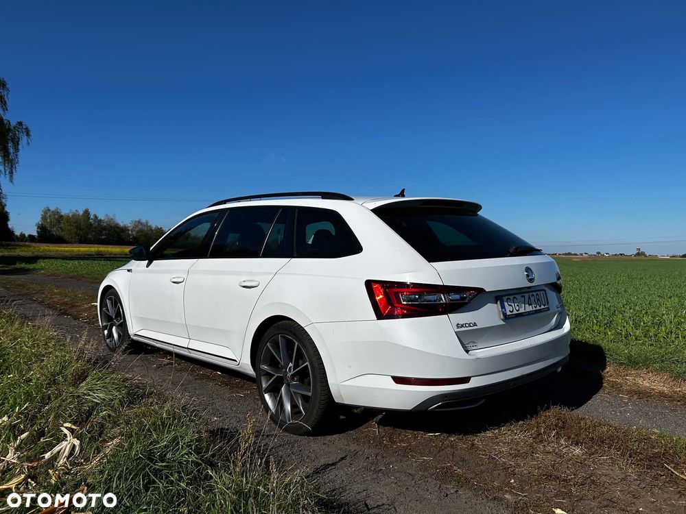 Skoda Superb 2018 photo 3