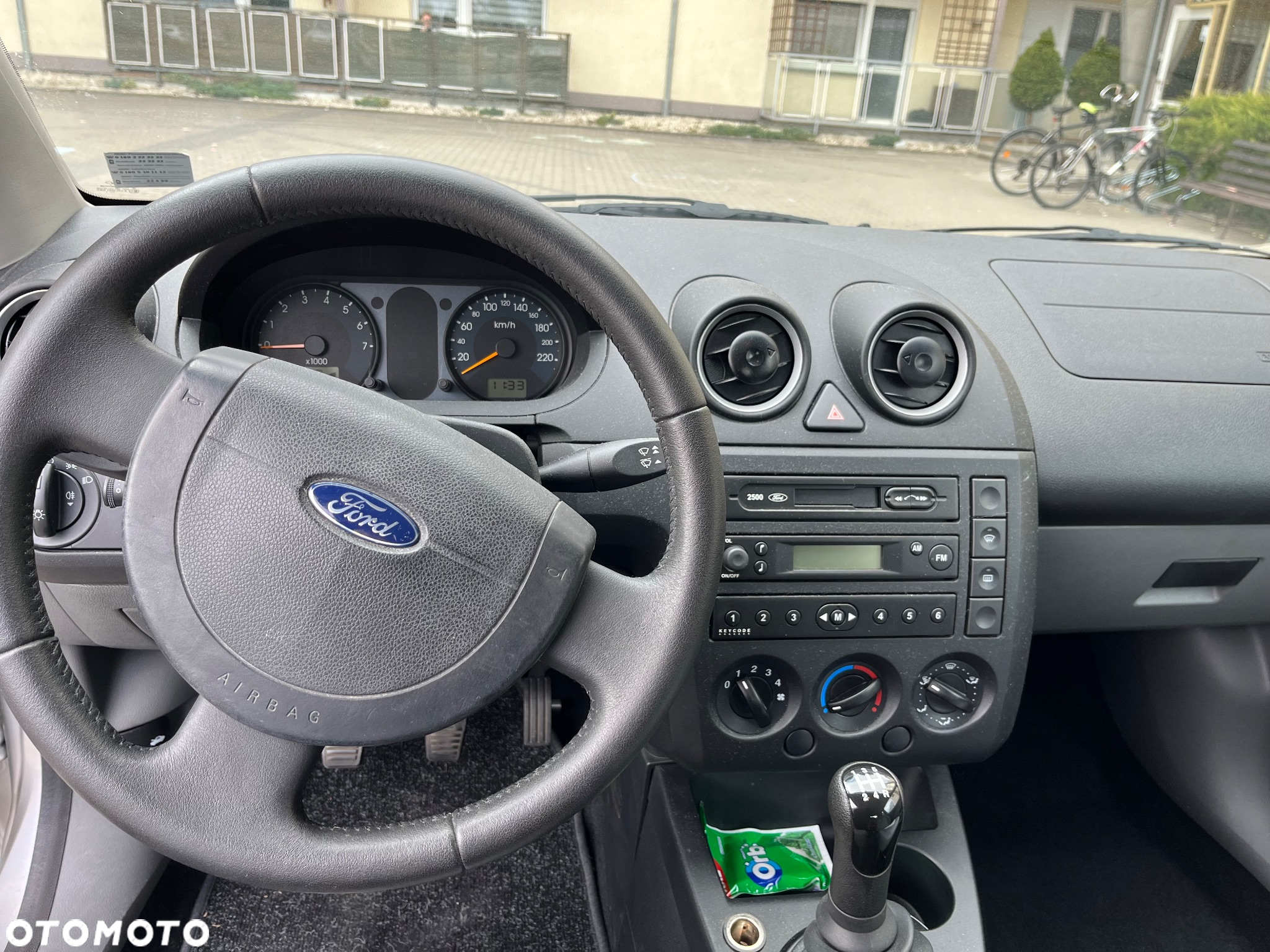 Ford Fiesta 1.3 - 4