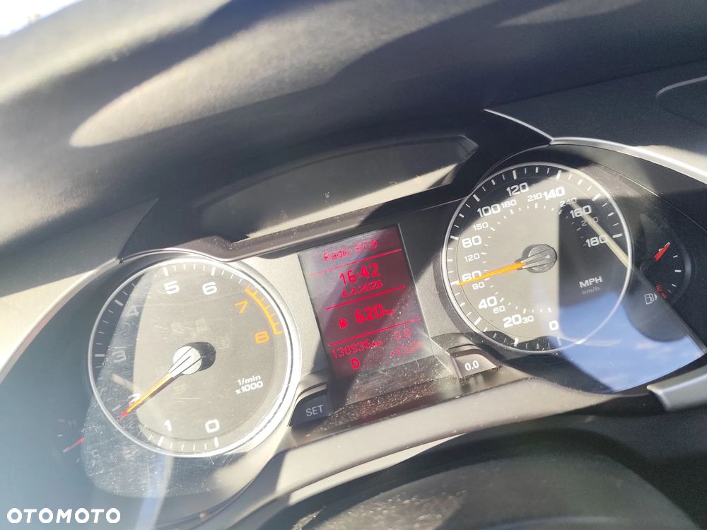 Audi A4 Avant 2.0 TFSI quattro S tronic S line Sportpaket - 12