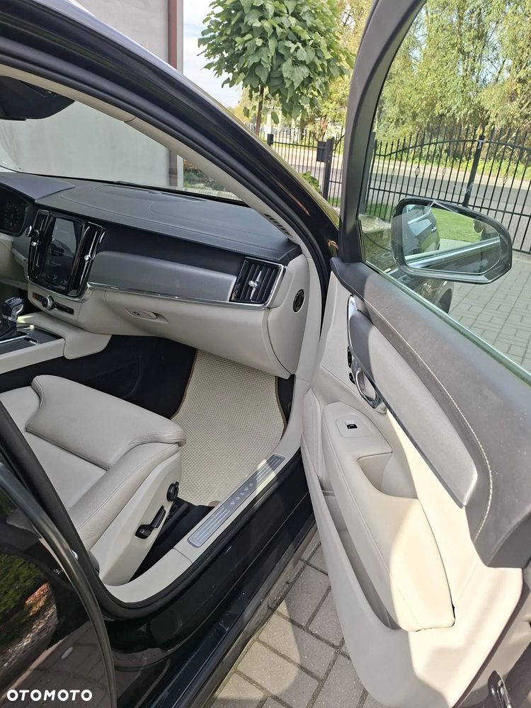 Volvo V90 - 11