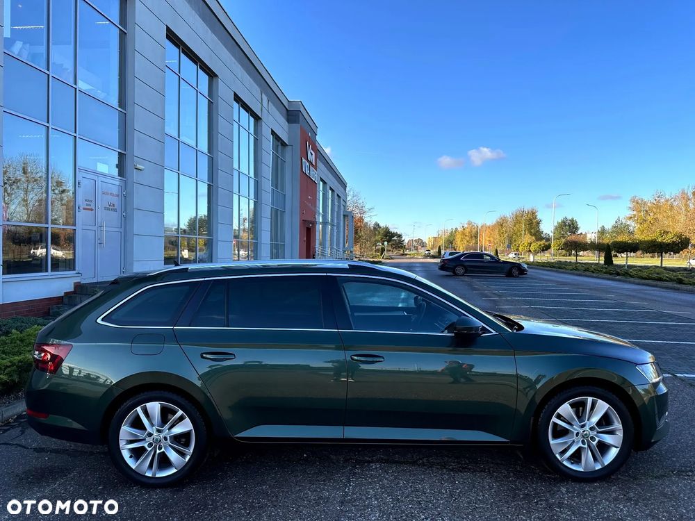 Skoda Superb 1.5 TSI L&K DSG - 2