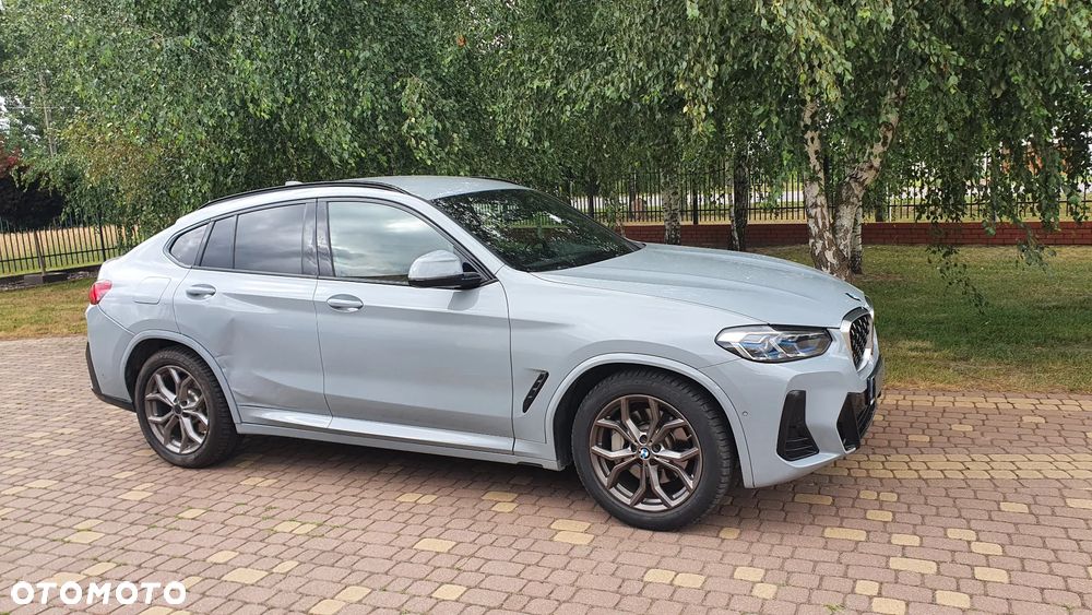 BMW X4 - 4