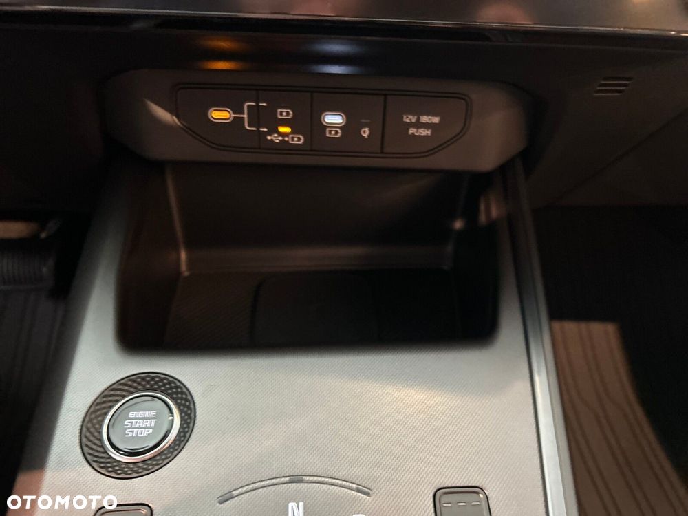 Kia Niro - 28