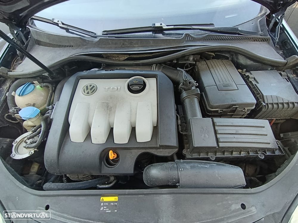 VW Golf Variant 1.9 TDi DPF Confortline - 17