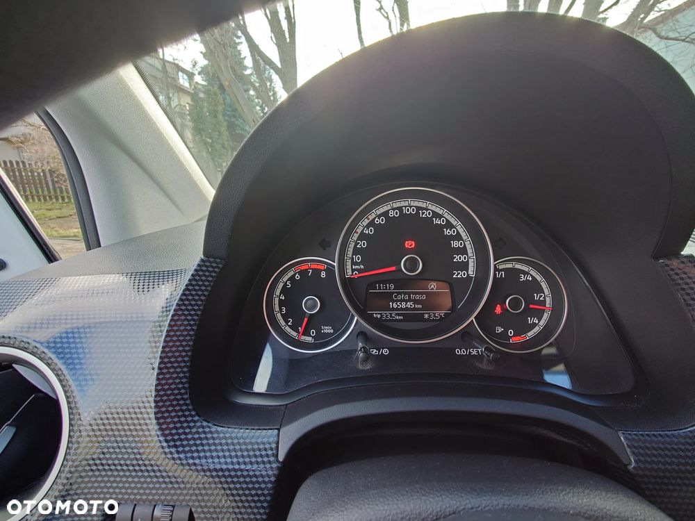 Volkswagen up! 1.0 move - 12