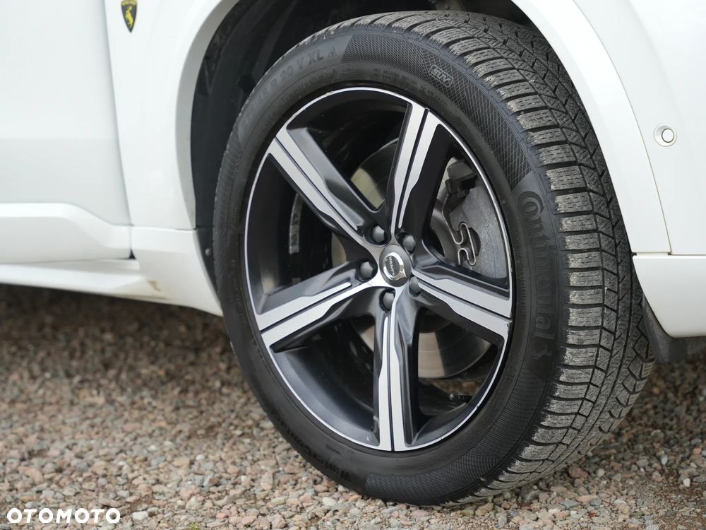 Volvo XC 90 - 28