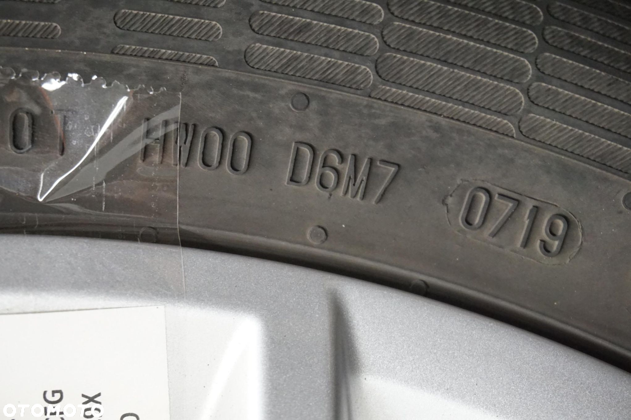 ALUFELGI VW PASSAT B7 17" 5x112 ET 40 225/55R17 - 12