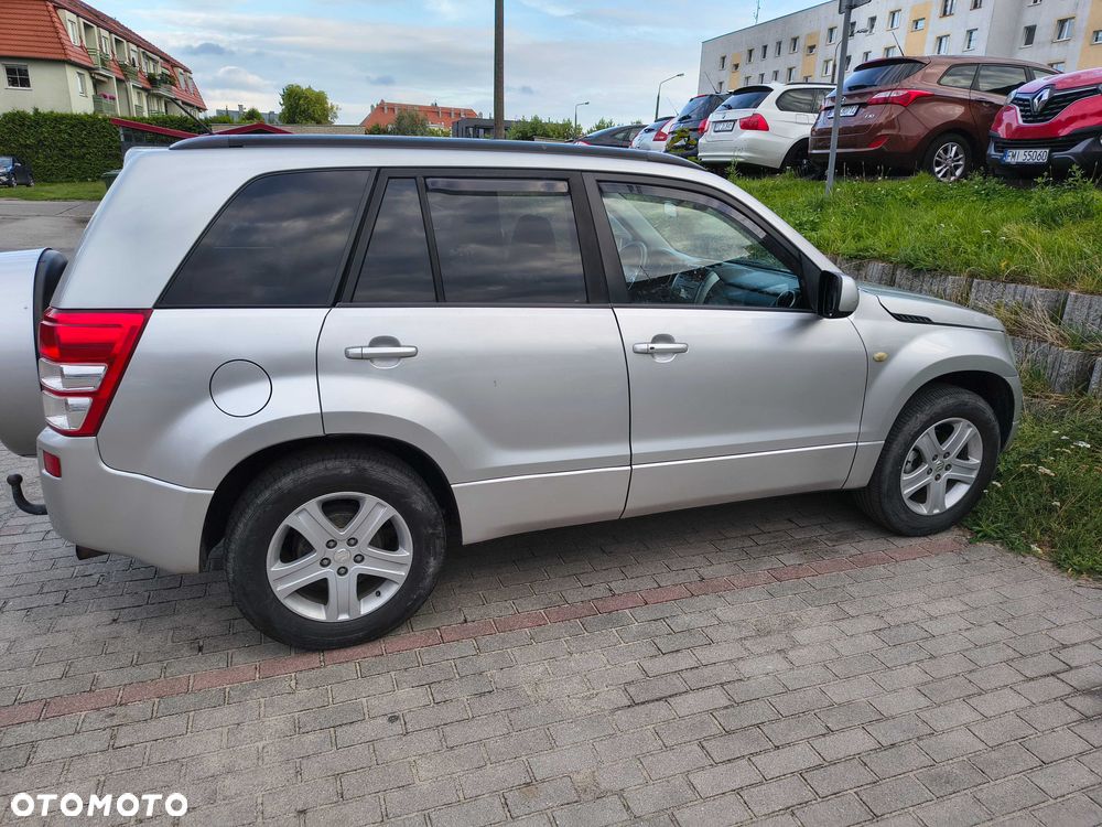 Suzuki Grand Vitara - 2