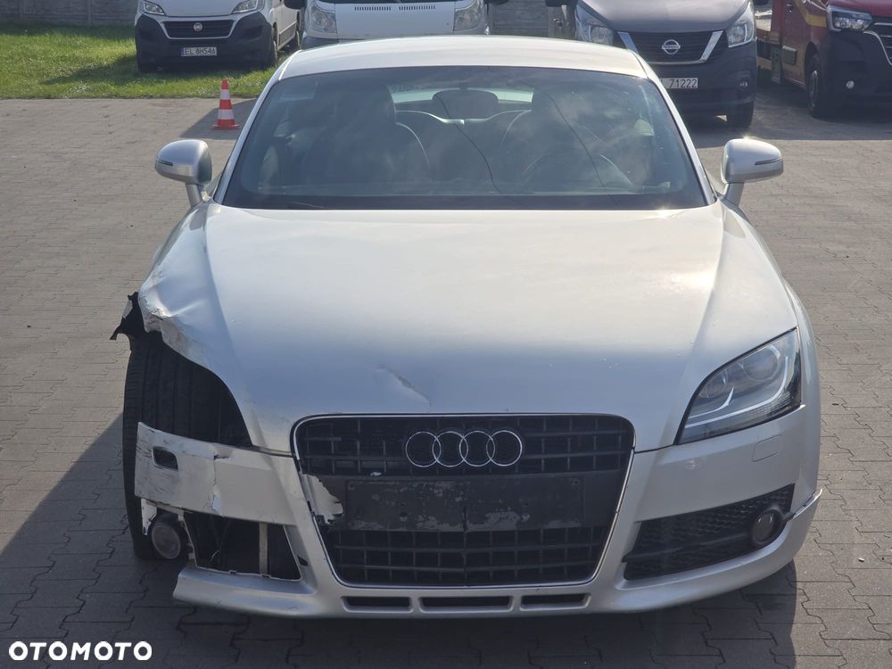 Audi TT Coupé - 13