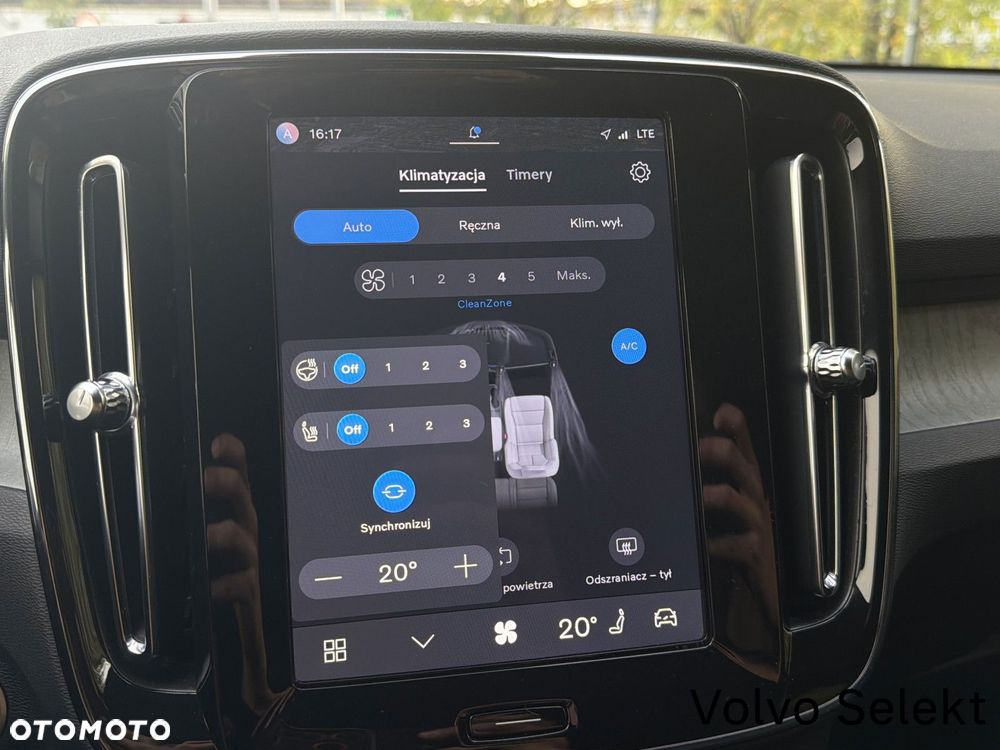 Volvo XC 40 - 25