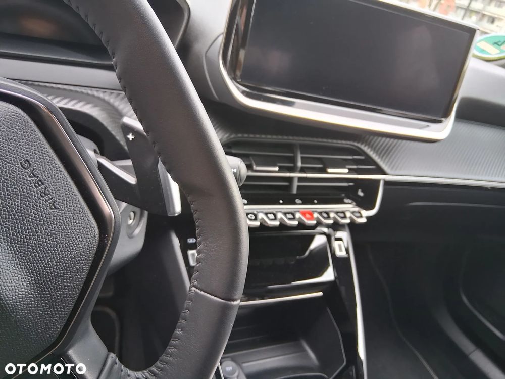 Peugeot 2008 PureTech 130 Allure S&S EAT8 - 6